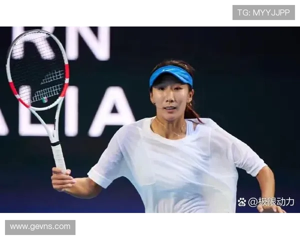 重庆排球队在联合会杯积分榜上以65分稳居第一名展现强劲实力