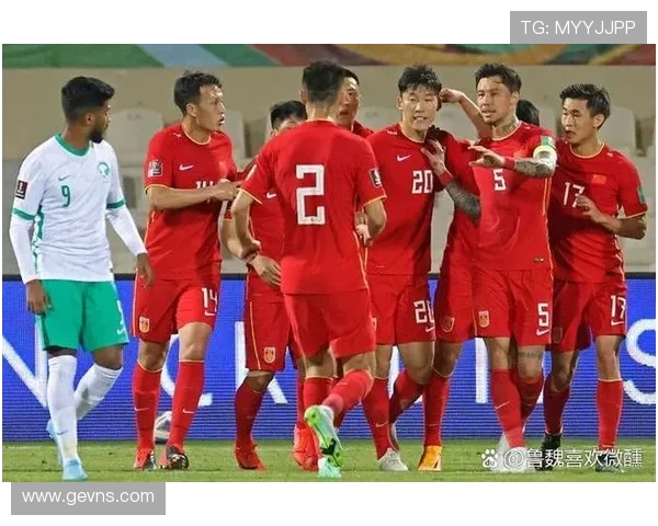 中国杯精彩对决回顾中国队与泰国队比赛录像全程回放分析 中国杯精彩对决回顾中国队与泰国队比赛录像全程回放分析