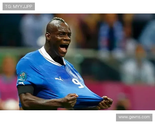 中国队对决西班牙直播盛况回顾精彩瞬间与战术分析 中国队对决西班牙直播盛况回顾精彩瞬间与战术分析