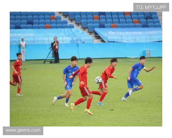 巴拉圭与澳洲U18青年队激战正酣谁能在友谊赛中胜出 巴拉圭与澳洲U18青年队激战正酣谁能在友谊赛中胜出