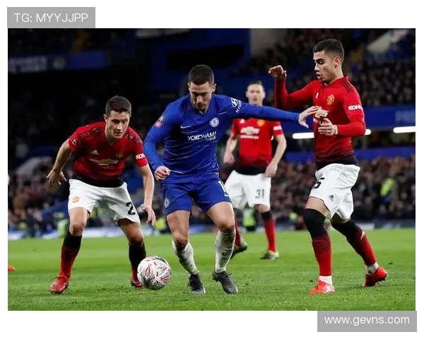 巴黎与曼联激战正酣在线直播全程回顾与精彩瞬间分享 巴黎与曼联激战正酣在线直播全程回顾与精彩瞬间分享